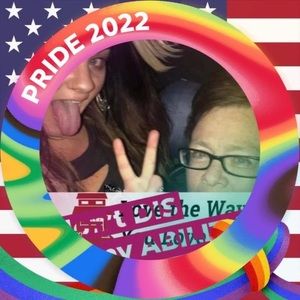 Meet your Posher, Deb